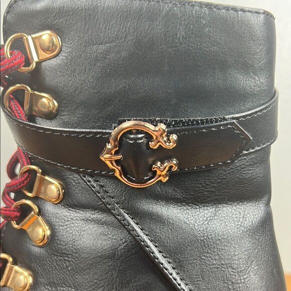 Wonder Black Leather Ankle Boots with Red Laces - Picture 4 of 8